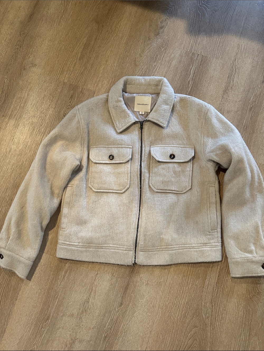 Thread and supply jacket